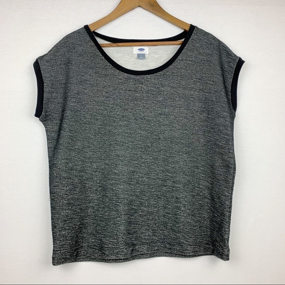 Old Navy Sweaters - Old Navy Thick Box Cut Crop Top Black Hem Sweater